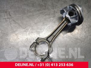 Ford Transit Courier Zuiger O157210 foto 3