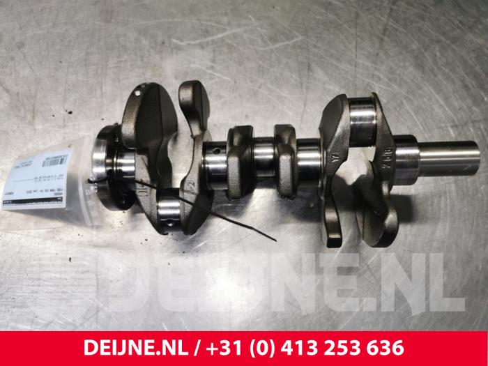 Gebruikte Krukas Ford Transit Courier 1.0 Ti-VCT EcoBoost 12V Prijs € 181,50 Inclusief btw aangeboden door van Deijne Onderdelen Uden B.V.