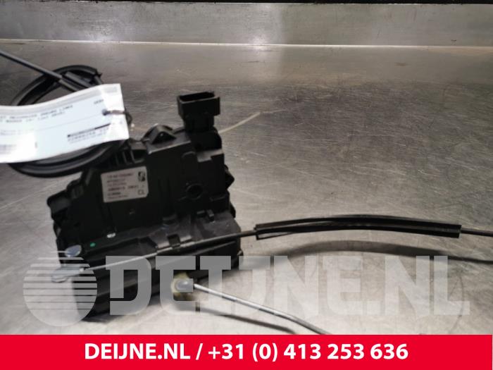Peugeot Boxer Door lock mechanism 2-door, left O157267