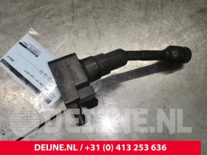 Bobine van een Ford Transit Courier 1.0 Ti-VCT EcoBoost 12V 2015