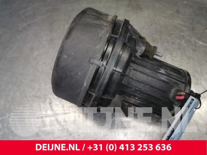 Gebruikte Luchtpomp Uitlaatgas Audi R8 (422/423) 4.2 V8 32V FSI Quattro Prijs € 125,00 Margeregeling aangeboden door van Deijne Onderdelen Uden B.V.