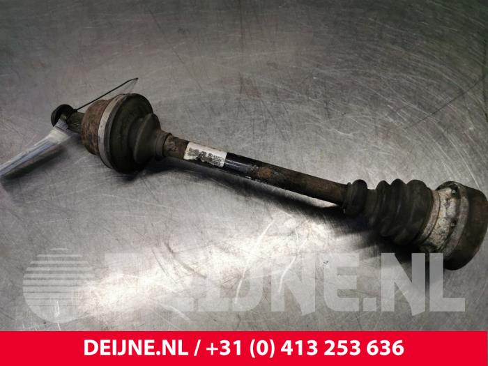 Audi R8 Aandrijfas rechts-achter O157337