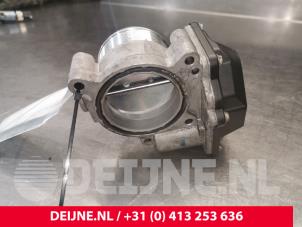 Gebruikte Gasklephuis Volkswagen Crafter 2.5 TDI 30/35/50 Prijs € 48,40 Inclusief btw aangeboden door van Deijne Onderdelen Uden B.V.