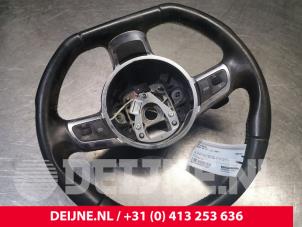 Gebruikte Stuurwiel Audi R8 (422/423) 4.2 V8 32V FSI Quattro Prijs € 120,00 Margeregeling aangeboden door van Deijne Onderdelen Uden B.V.
