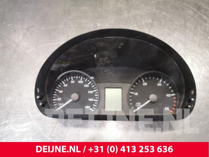 Mercedes Sprinter Kilometerteller KM O157601