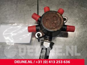 Ford Transit Connect Einspritzdüse (Einspritzer) O157668 foto 2