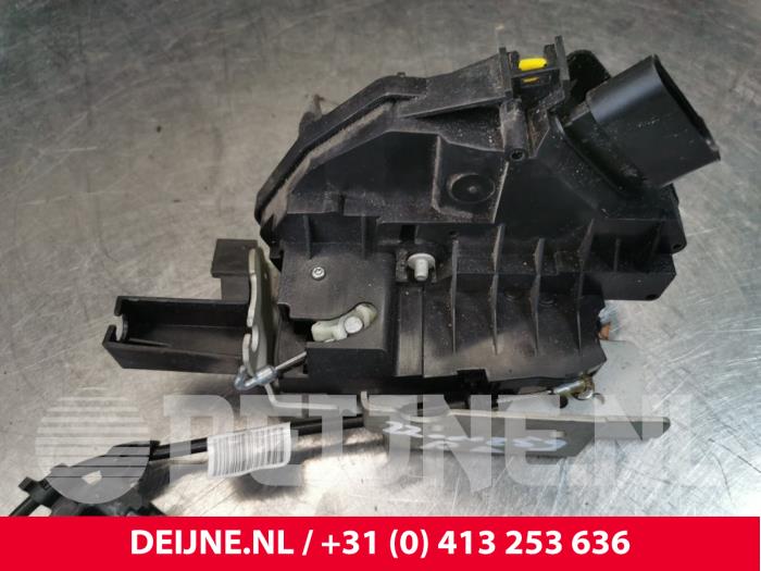Ford Transit Connect Minibus/van rear door lock mechanism O157705