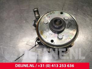 Gebruikte Waterpomp Mitsubishi Canter 3.0 Di-D 16V 413 Prijs € 108,90 Inclusief btw aangeboden door van Deijne Onderdelen Uden B.V.