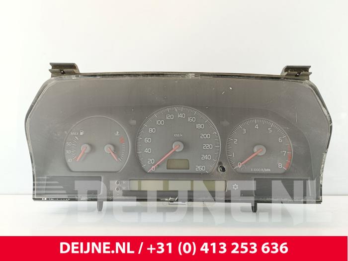 Volvo C70 Odometer KM O157832