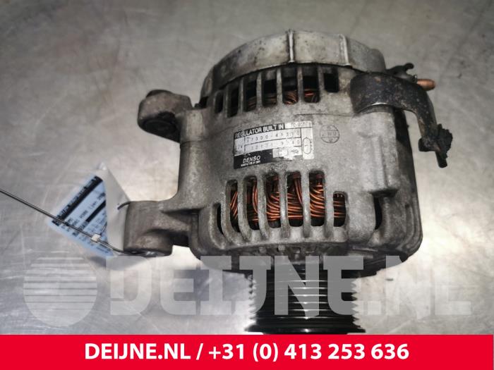 Gebruikte Dynamo Hyundai H-300 2.5 CRDi Prijs € 48,40 Inclusief btw aangeboden door van Deijne Onderdelen Uden B.V.