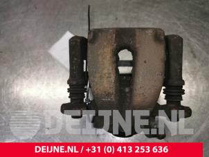 BMW 1-Serie Rear brake calliper, right O158001 photo 3