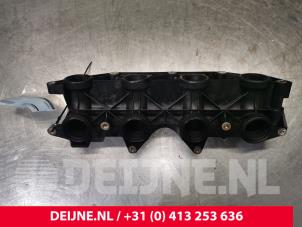 Opel Vivaro Ansaugbrugge O158110 foto 2