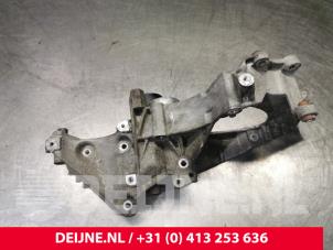 Opel Vivaro Aircopomp Steun O158113 foto 3