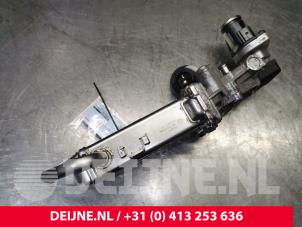 Volkswagen Caddy AGR Ventil O158134 foto 2