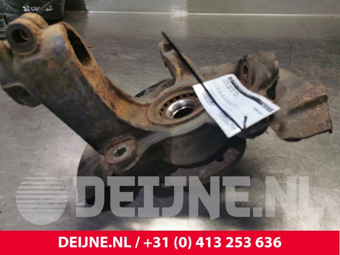 Volvo S60 Achsschenkel rechts vorne O158177