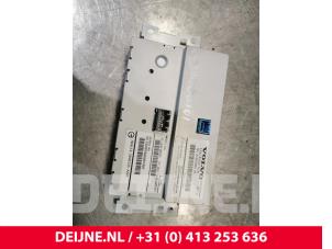 Volvo S60 Display Multi Media regelunit O158302 foto 2
