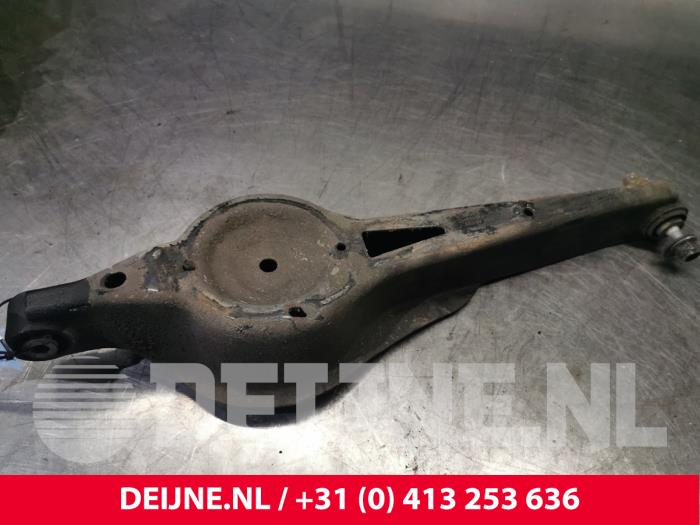Volvo S60 Federteller links hinten O158310
