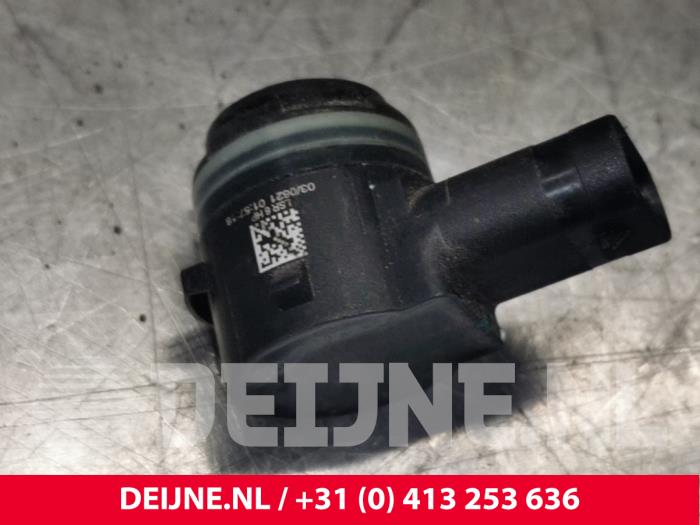 Tesla Model 3 PDC Sensor O158625