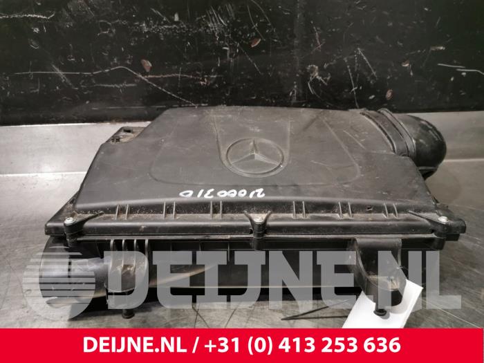 Mercedes Viano Luftfiltergehäuse O158671