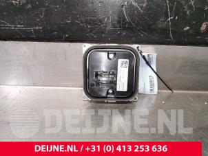 Gebruikte Module LED koplamp Renault Captur (2R) 0.9 Energy TCE 12V Prijs € 45,00 Margeregeling aangeboden door van Deijne Onderdelen Uden B.V.