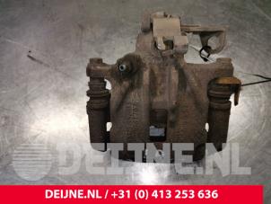 Renault Trafic Remklauw (Tang) links-achter O158892 foto 3