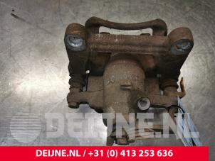 Renault Trafic Remklauw (Tang) links-achter O158892 foto 2