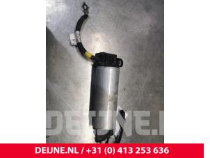 Citroen Berlingo Start/stop condensator O158935 foto 2