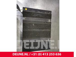 Volvo XC90 Radio versterker O159040 foto 2