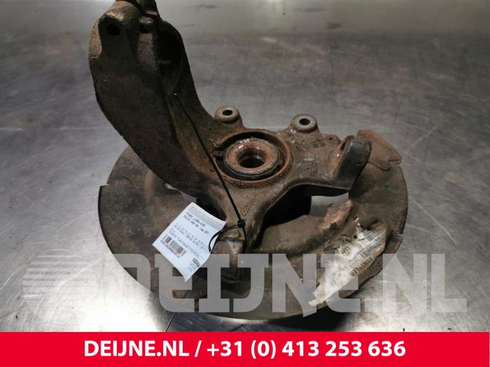 Volvo S40 Achsschenkel links vorne O159148