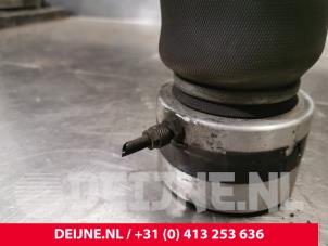 Audi TT Air spring O159171 photo 2