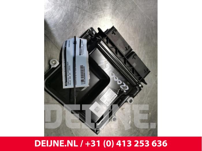 Gebruikte Computer Motormanagement Volvo V60 I (FW/GW) 2.0 D3 16V Prijs € 100,00 Margeregeling aangeboden door van Deijne Onderdelen Uden B.V.