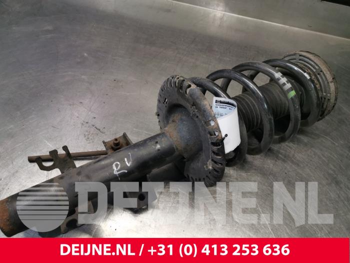 Volkswagen Transporter Stoßdämpferstrebe rechts vorne O159334