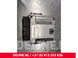 Renault Trafic Engine management computer O159356 photo 3