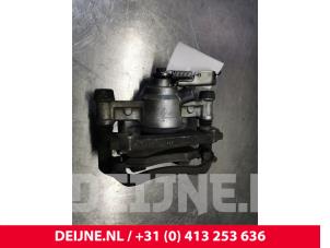 Opel Movano Remklauw (Tang) links-achter O159392 foto 2