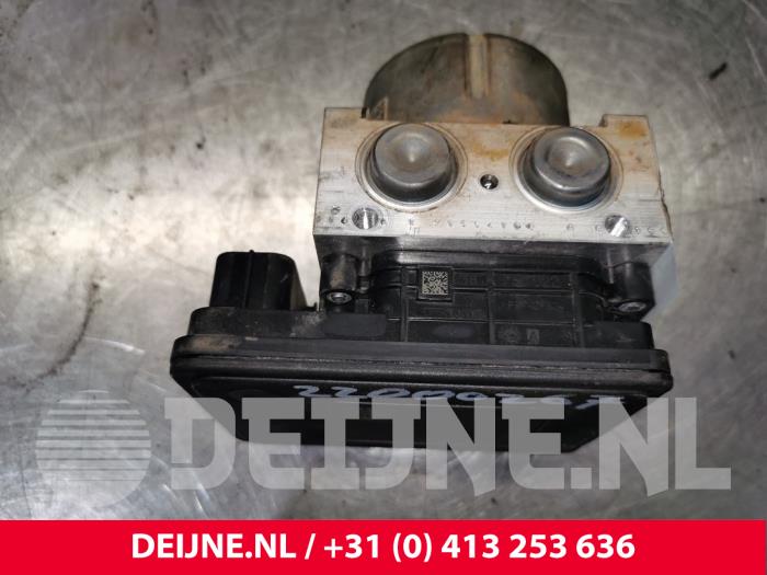 Renault Trafic ABS Pumpe O159524