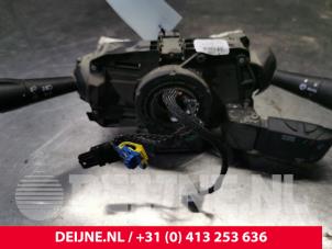 Renault Trafic Steering column stalk O159633 photo 2