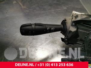 Renault Trafic Steering column stalk O159633 photo 3