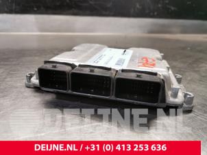 Renault Trafic Steuergerät Motormanagement O159794 foto 2
