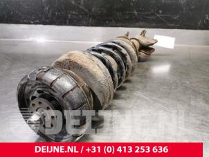 Renault Trafic Front shock absorber rod, right O159808 photo 2