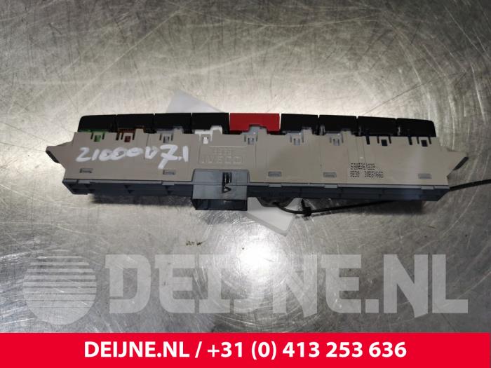 Iveco New Daily Panic lighting switch O159836