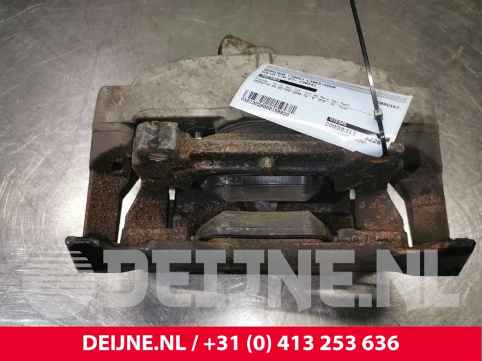 Volvo V70 Front brake calliper, left O159920