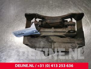 Volvo V70 Front brake calliper, right O159921 photo 3