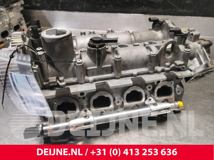 Gebruikte Cilinderkop Volkswagen Passat (3G2) 1.4 GTE Hybrid 16V Prijs € 125,00 Margeregeling aangeboden door van Deijne Onderdelen Uden B.V.