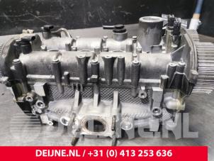 Volkswagen Passat Zylinderkopf O160200 foto 3