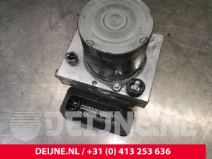 Ford Transit Custom ABS pump O160229 photo 2