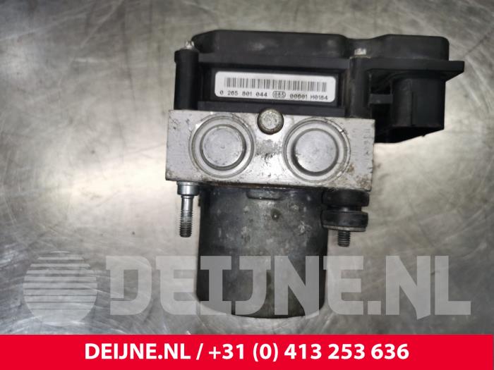 Peugeot Expert ABS Pomp O160646