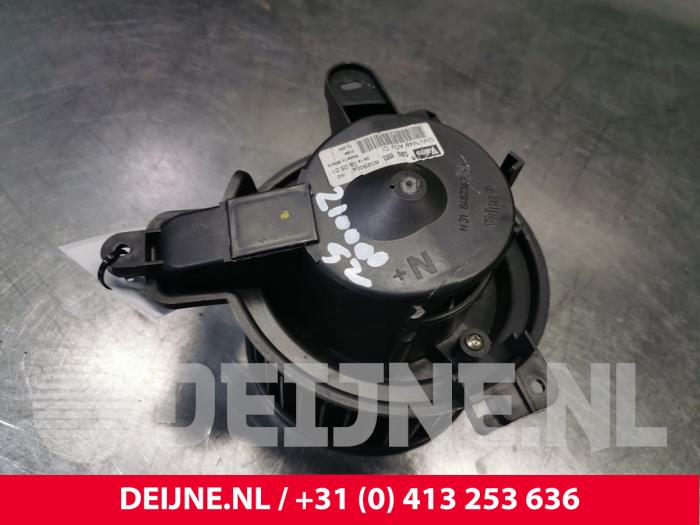 Citroen Berlingo Heizung Belüftungsmotor O160727