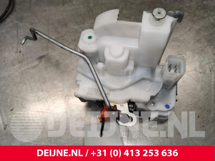 Opel Combo Door lock mechanism 2-door, left O160849