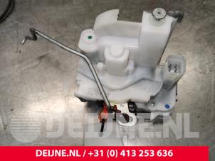 Gebruikte Deurslot Mechaniek 2Deurs links Opel Combo 1.3 CDTI 16V ecoFlex Prijs € 48,40 Inclusief btw aangeboden door van Deijne Onderdelen Uden B.V.