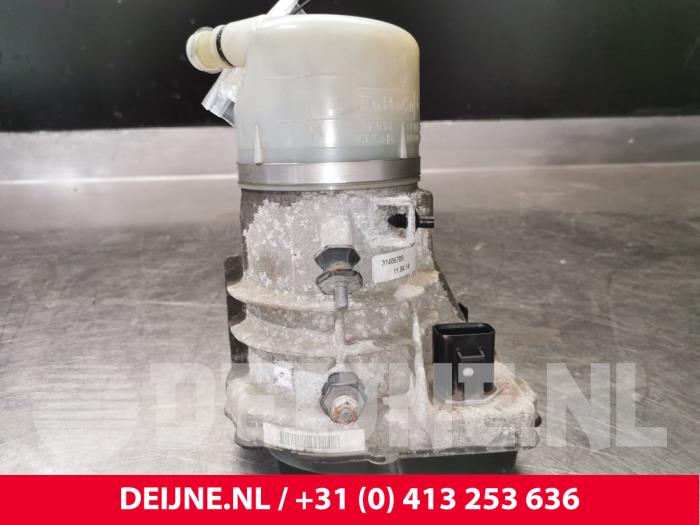 Gebruikte Stuurpomp Volvo V60 I (FW/GW) 2.4 D6 20V Plug-in Hybrid AWD Prijs € 175,00 Margeregeling aangeboden door van Deijne Onderdelen Uden B.V.
